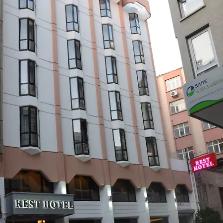 Ξενοδοχείο Rest