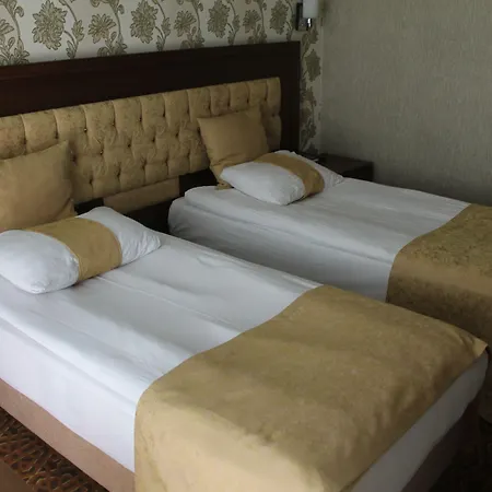 Rest Ξενοδοχείο