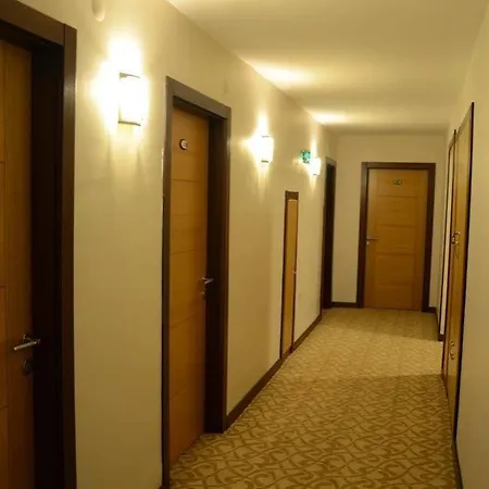 Rest Hotel