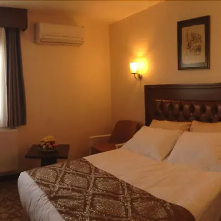 Hotel Rest